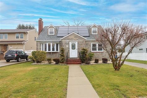 Home values for zips near North Merrick, NY. . Houses for sale in north merrick ny